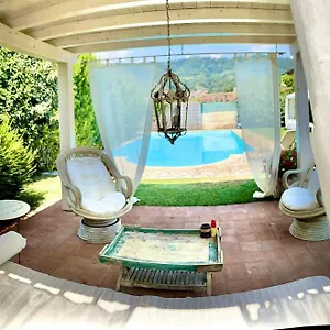 Casa Penelope Bed & Breakfast